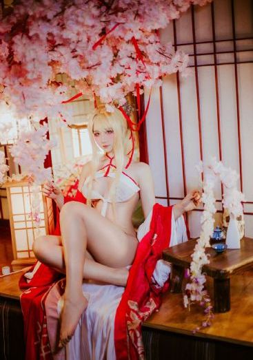 小妇人电影