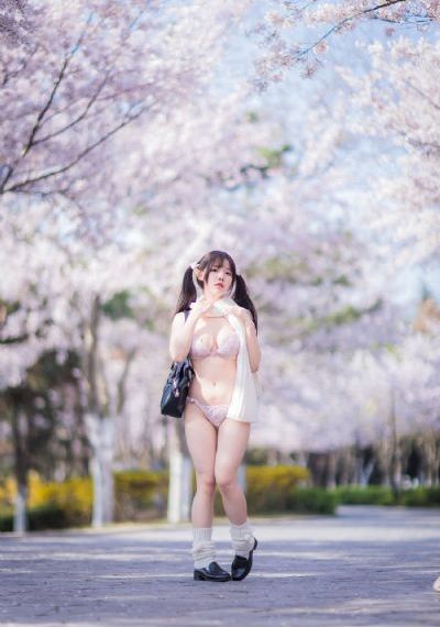 胶囊旅馆在线观看