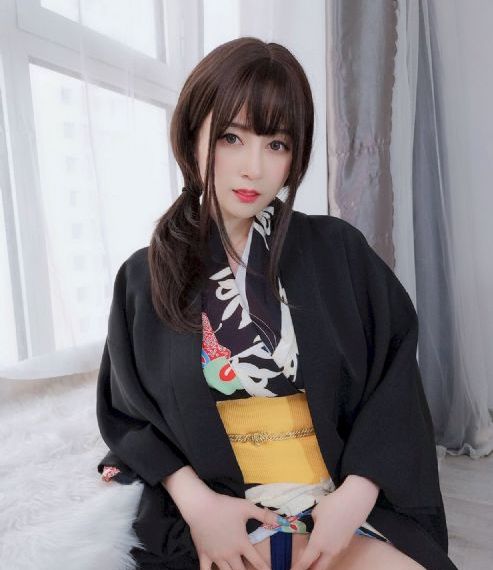 金粉蝶