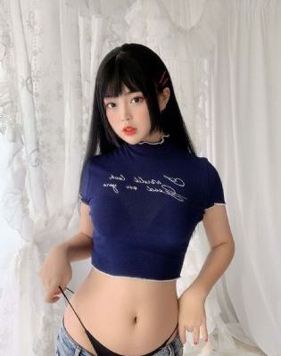 厨房里从后面进去她身体视频